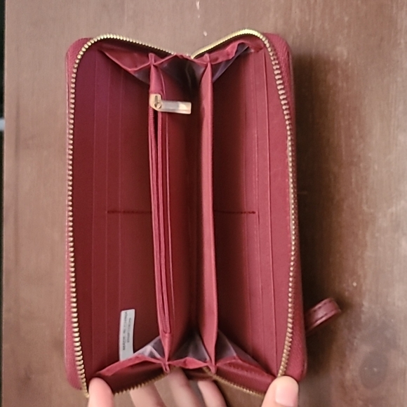 Wallet - Picture 2 of 3